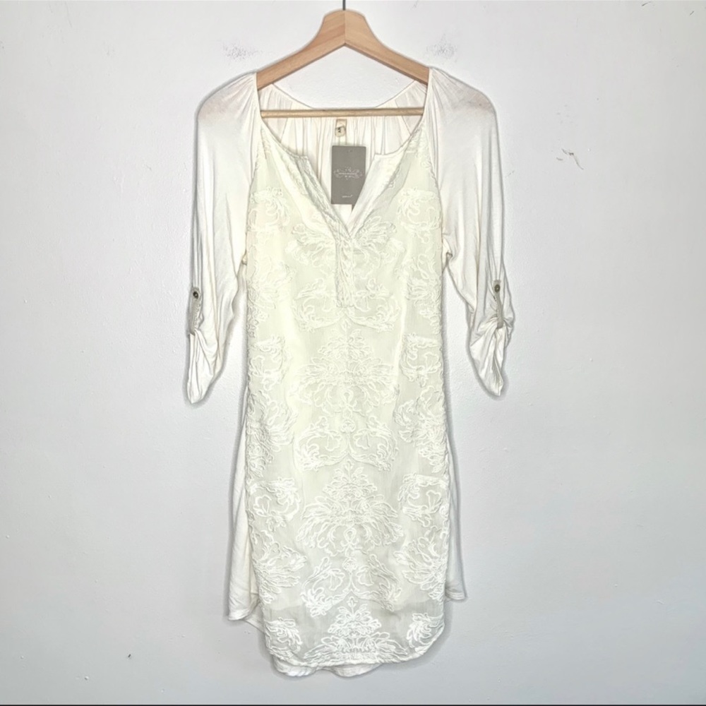 Tiny Paperwhites Embroidered Shirtdress